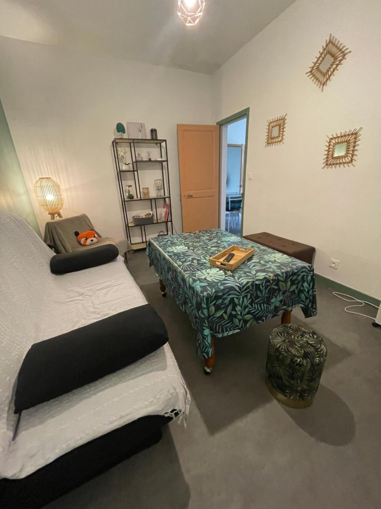 appartement à Tarascon sur Ariège le Sabart Extérieur photo